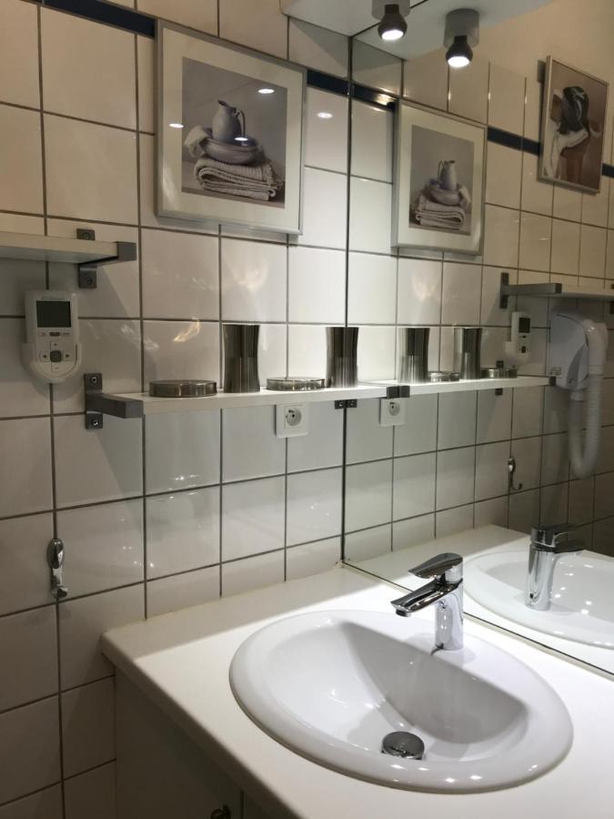 T2 +Alcove, Recent 4/5 Pers. Parking. Balcon. Wifi Daire Cauterets Dış mekan fotoğraf